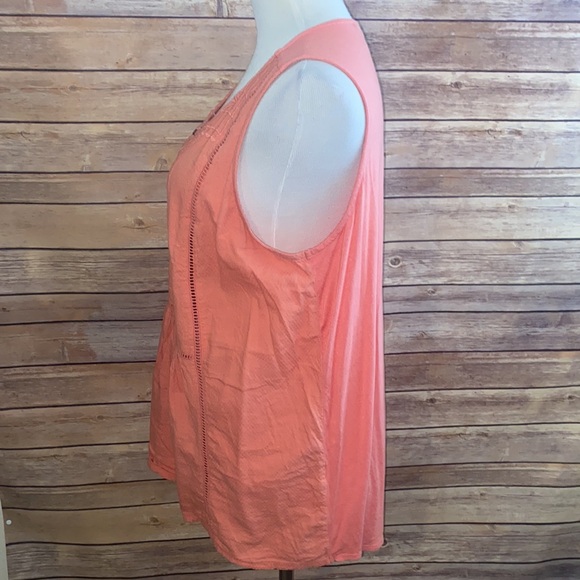 🎈Sale🎈Great Northwest Indigo Embroidered Sleeveless Top - Picture 4 of 7